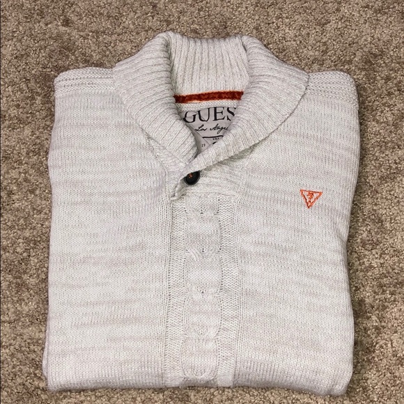 Guess Cream Sweater - Picture 1 of 2